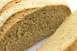 dilimlenmiş kepekli ekmek